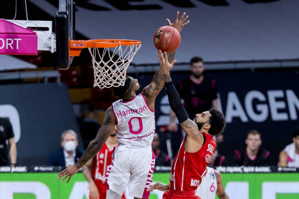 势在于半场 势在于半场