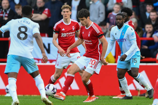 尽管在历史 尽管在历史